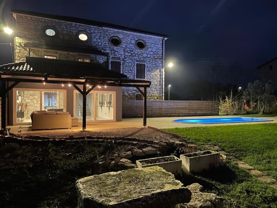 Villa Makale Umag Exterior photo
