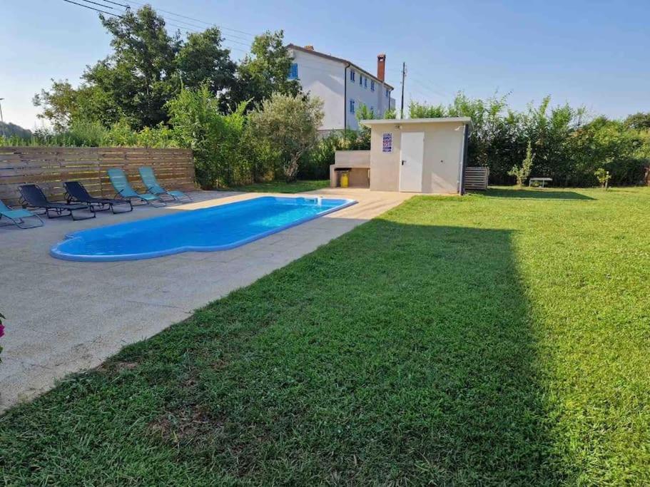 Villa Makale Umag Exterior photo